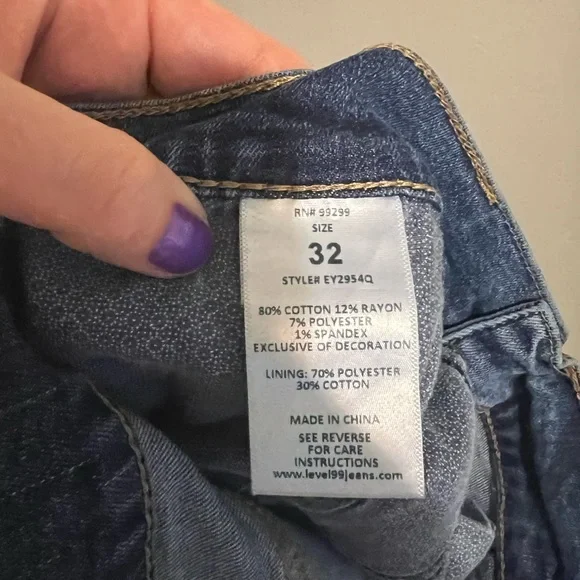 Level 99 ankle pants with stars appliqué - Picture 5 of 7